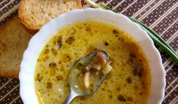 Traditionelle Pilzsuppe nach italienischem Rezept