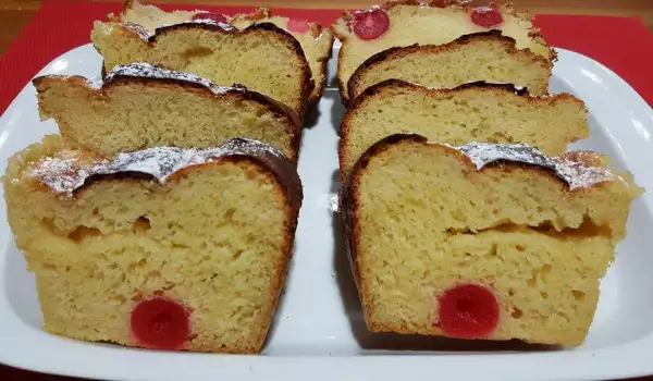 Kuchen mit gezuckerter Kondensmilch