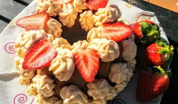 Cake (Muffins) mit Erdbeeren und Sekt