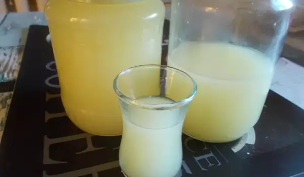Zitrone, Knoblauch, Ingwer Drink bei hohem Cholesterinspiegel
