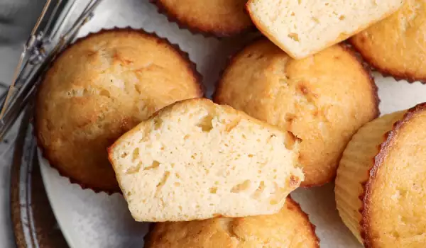 Die einfachsten und saftigsten Muffins mit Käse
