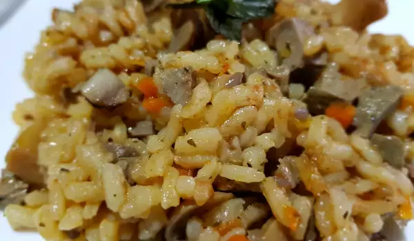 Reis mit Lammleber und -herz, Pilzen und Minze