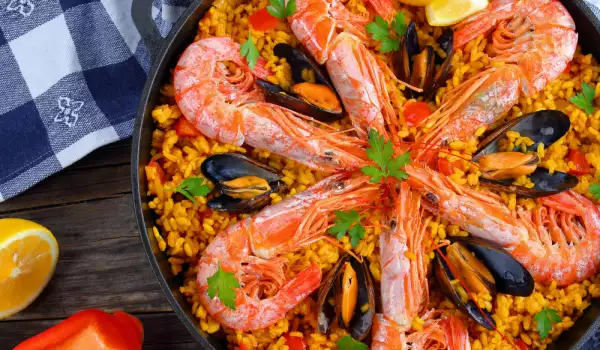 Paella mit Bomba Reis