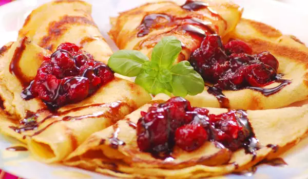 Pfannkuchen mit Marmelade