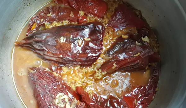 Gefüllte Paprika mit Reis im Schnellkochtopf