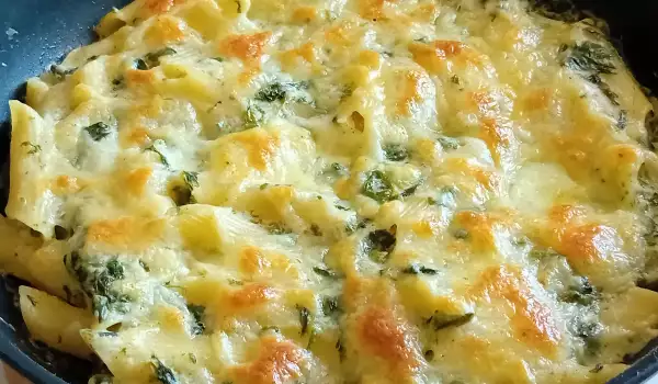 Überbackene Pasta mit Spinat und Ricotta