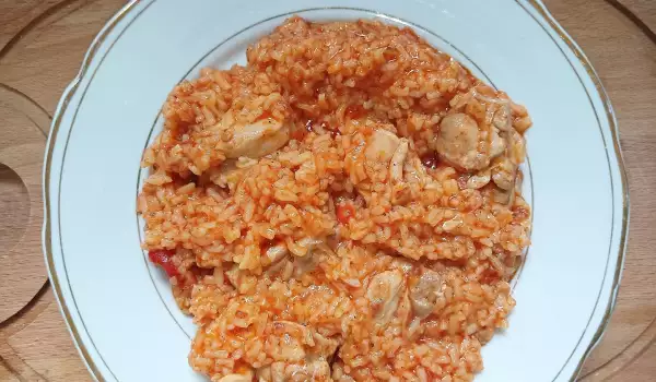 Eintopf mit Reis und Hühnchen