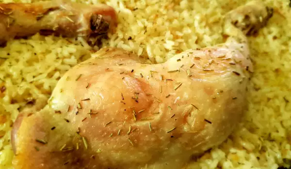 Hähnchenschenkel mit Reis, Lauch und Rosmarin