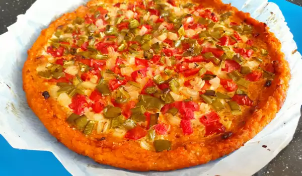 Vegane Pizza mit Kartoffelboden