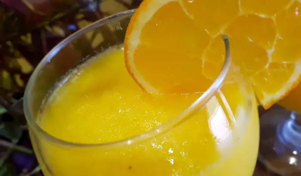 Orangensorbet mit Zitrone