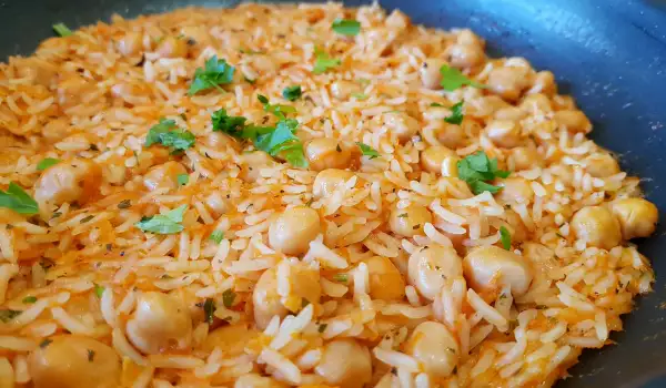 Reis mit Kichererbsen nach Türkischer Art