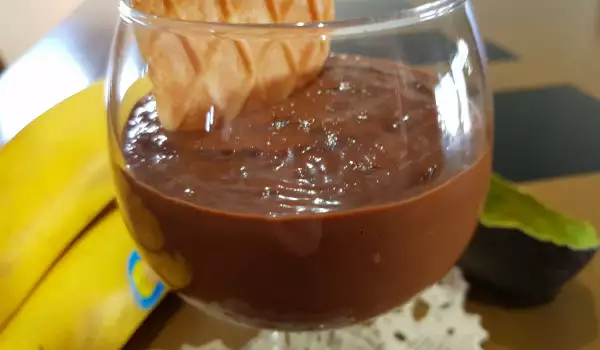 Leichte Schokoladencreme mit Honig