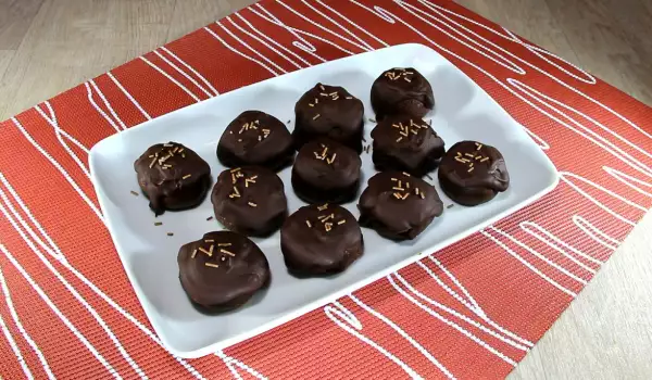 Schokoladenbällchen mit Glasur