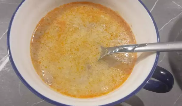 Austernseitling Suppe mit frischem Knoblauch