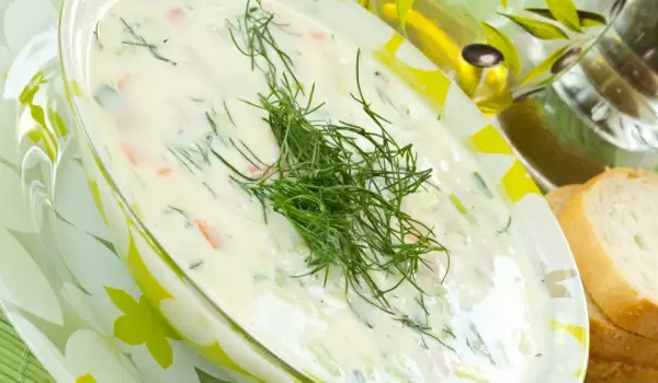 Tarator mit Dill