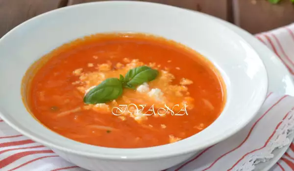 Traditionelle Tomatensuppe