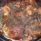 Appetitliches Lammfleisch im Römertopf