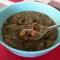Arabische Suppe Ash Reshteh mit Kichererbsen und Spinat