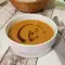 Türkische Cremesuppe aus roten Linsen