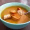 Knoblauchcremesuppe mit Kichererbsen