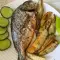 Dorade mit Beilage in Backofen