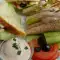 Club Sandwiches mit Spezialsoße