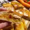 Empanadas mit Zwiebeln und Thunfisch
