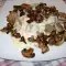 Geschmorte Kalbszunge mit Pilzen und Butter