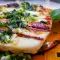 Gebackener Halloumi mit Bärlauch und Basilikum