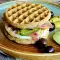 Keto Waffeln mit Mandel- und Sonnenblumenmehl