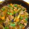 Geschmorter Schweinenacken mit Austernseitlingen und Zwiebeln