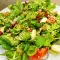 Gesunder Salat mit Hanfsamen