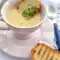 Cremesuppe mit Kichererbsen und Vongole Muscheln