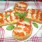 Crostini mit Tomaten und Mozzarella
