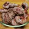 Klassische gegrillte Frikadellen