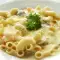 Makkaroni mit Schmelzkäse und Pilzen
