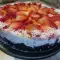 Oreo Cheesecake mit Erdbeeren und Kokosnuss