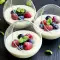 Panna Cotta mit Waldbeeren