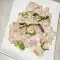 Salat mit Makkaroni und Mayonnaise