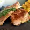 Putensteaks mit Petersilienpesto