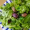 Thunfischsalat mit Baldrian, Rucola und Spinat