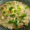 Leichtes Risotto mit zwei Sorten von Pilzen