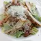 Caesar Salat mit Hähnchenbrust