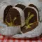 Bunter Kuchen mit Limonade und Joghurt
