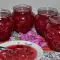 Marmelade aus Rosenblüten