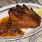 Glasiertes Schweinefleisch mit Pilzen