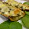 Zucchini gefüllt mit Spinat und Käse