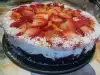 Oreo Cheesecake mit Erdbeeren und Kokosnuss
