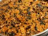 Schweinefleisch mit Reis und Brennnesseln