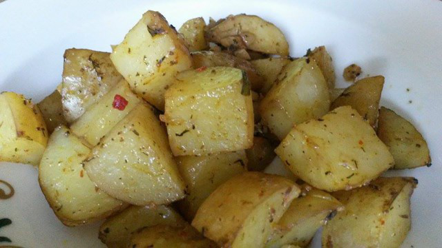 Würzige Kartoffeln in Alufolie